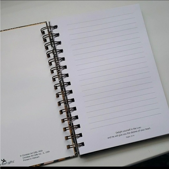 New Journal"Every Good and Perfect Gift Is From Above" Black Multi-Color Floral - Picture 7 of 8